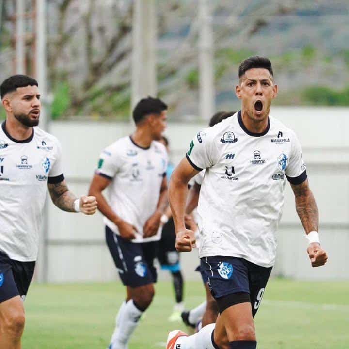 ¡Victoria Brumosa! Cartaginés Supera a Santa Ana y Aspira a las Semifinales