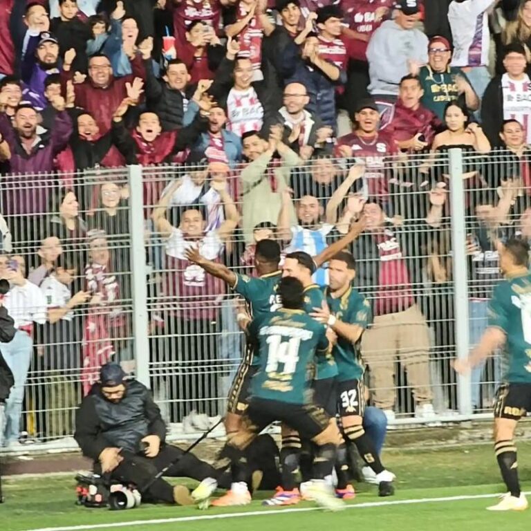 ¡Fidel Escobar Brilla en el Empate entre Saprissa y Cartago!