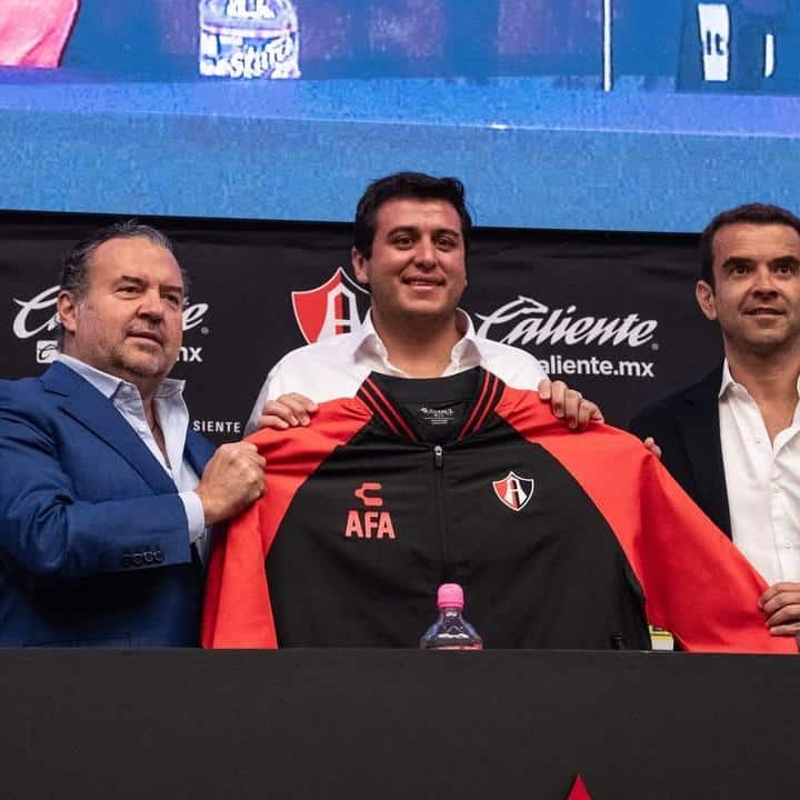 ¿El Renacer del Atlas? Aníbal Fájer Al frente del Club
