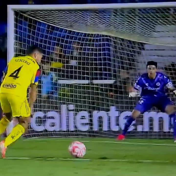 ¡El Gato Ortiz Regresa! La Controversia y Expectativas en el América